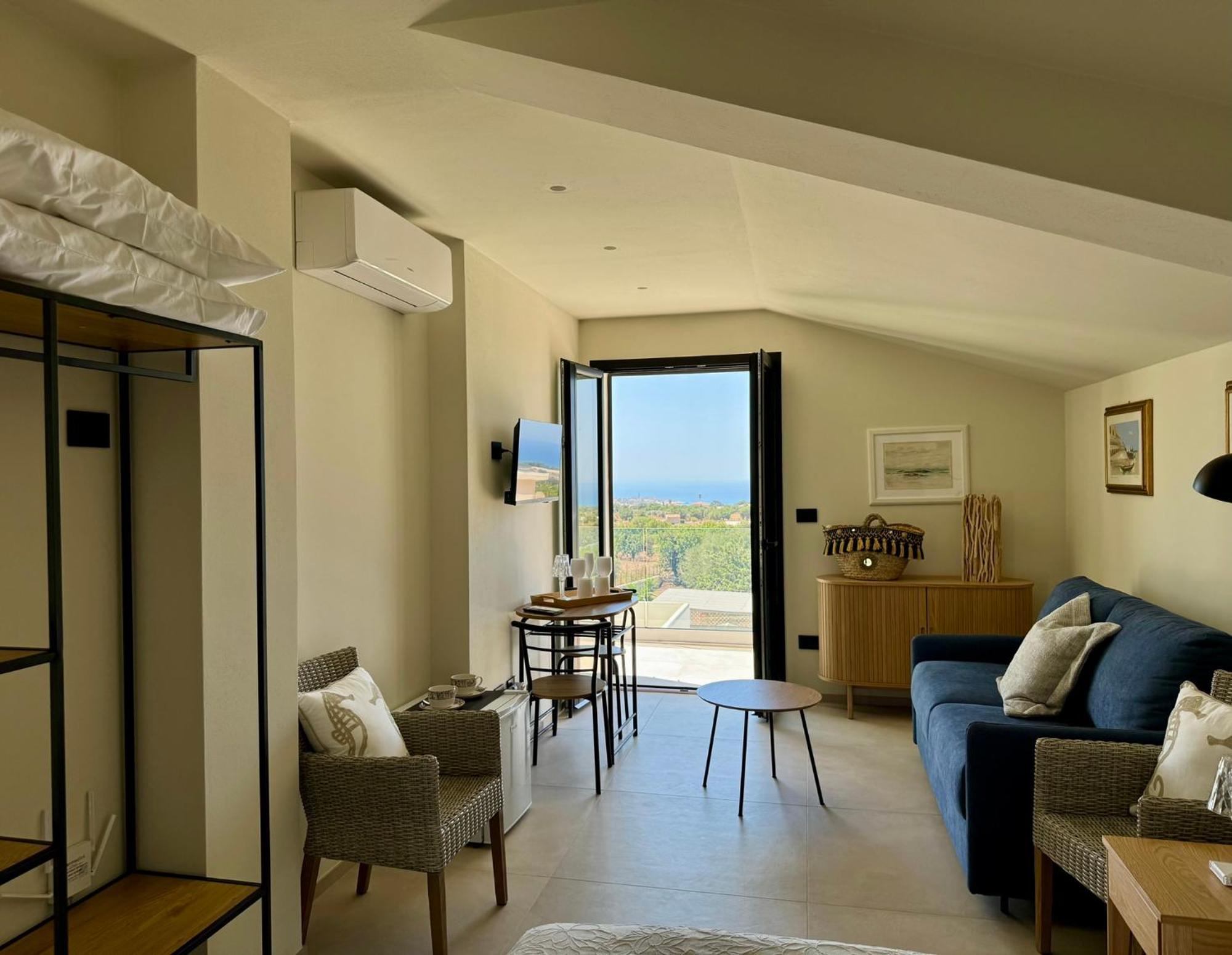 סמפיירי Villa Dolce Vita מראה חיצוני תמונה